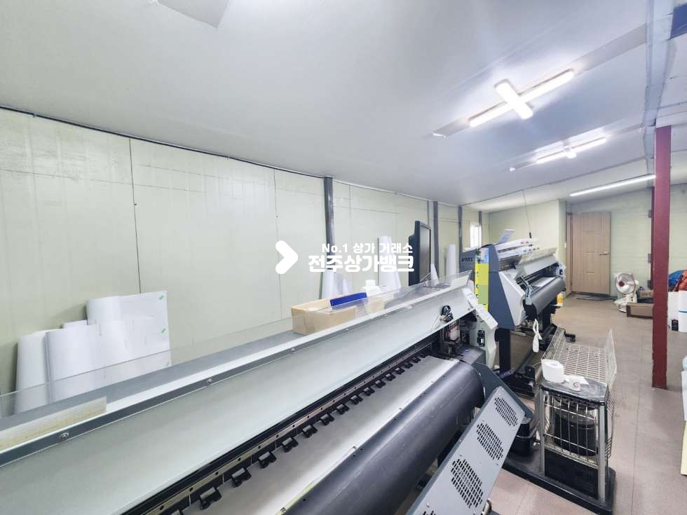 전북 전주완산구 서신동 서신동 감나무골 간판,광고,창고 강력추천 ! 저렴한 가격 단층상가 월세 매물번호 14012 사진 7