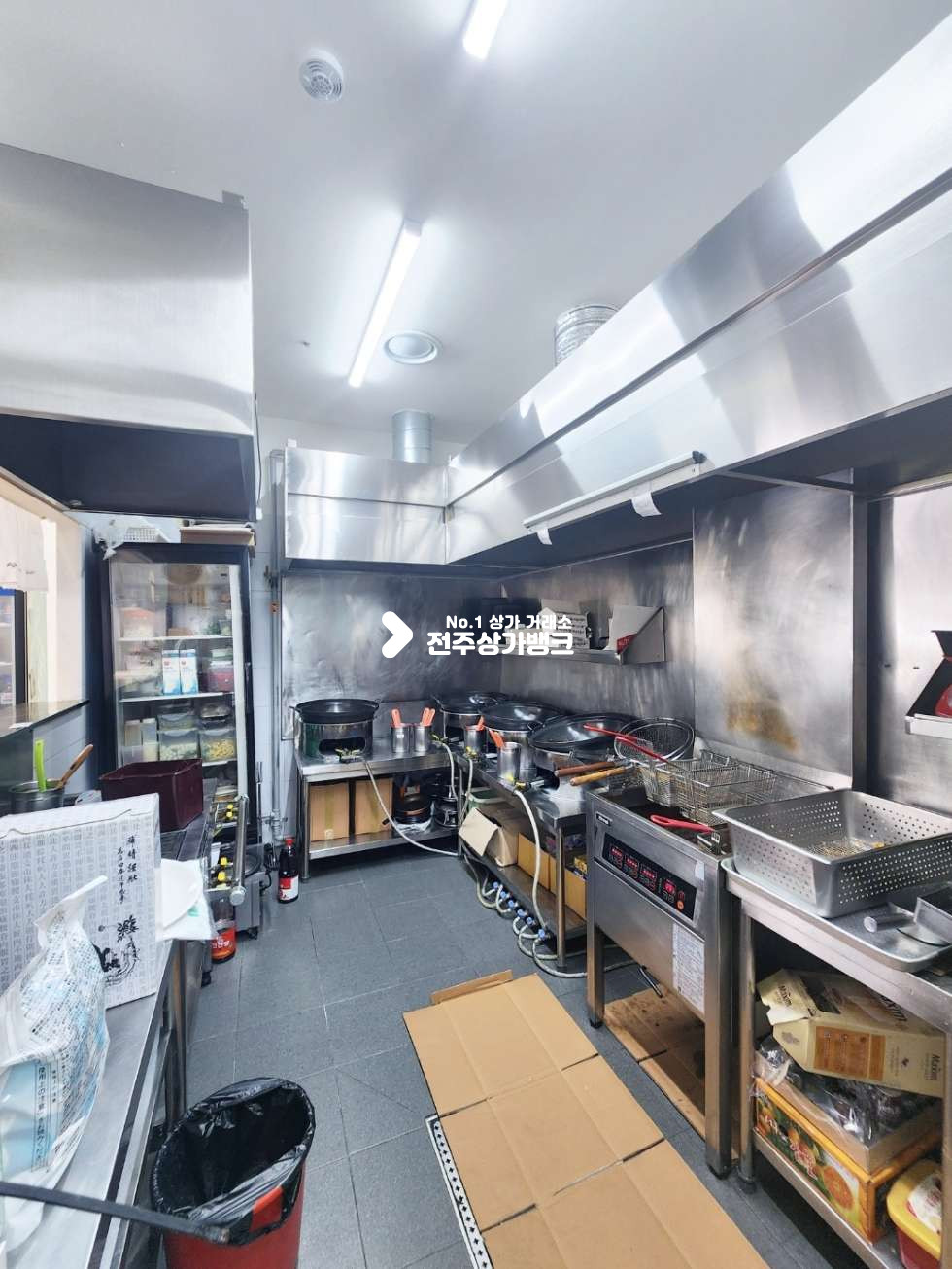 전북 전주완산구 서신동 서신동 상권좋은 카페같은 인테리어 치킨집 양도양수 권리금협의가능 월세 매물번호 14016 사진 7