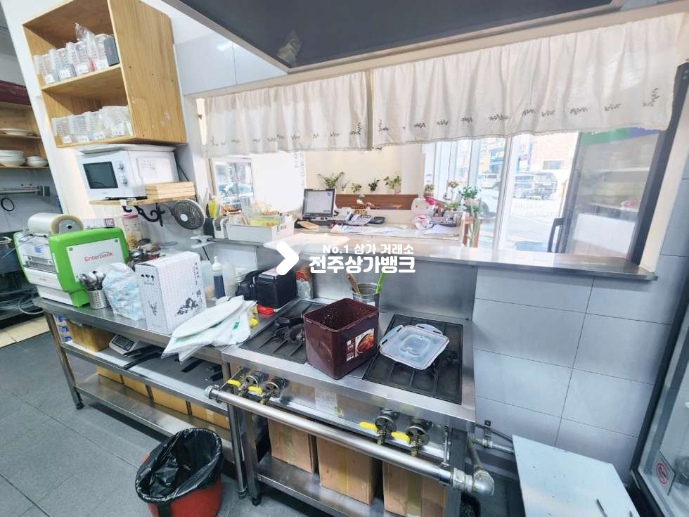전북 전주완산구 서신동 서신동 상권좋은 카페같은 인테리어 치킨집 양도양수 권리금협의가능 월세 매물번호 14016 사진 8