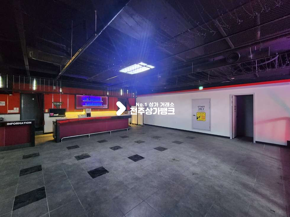 전북 전주완산구 효자동2가 효자동2가 전용 120평대 넒은 상가 용도에 따라 철거,긴 렌탈프리 협의가능 즉시입주 가능합니다. 월세 매물번호 13730 사진 9
