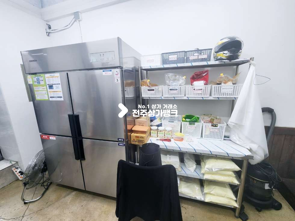 전북 전주완산구 효자동1가 효자동1가 배달매출 잘나오는 프렌차이즈 치킨집 양도양수 , 업종변경도 가능 권리금협의가능 월세 매물번호 14048 사진 9