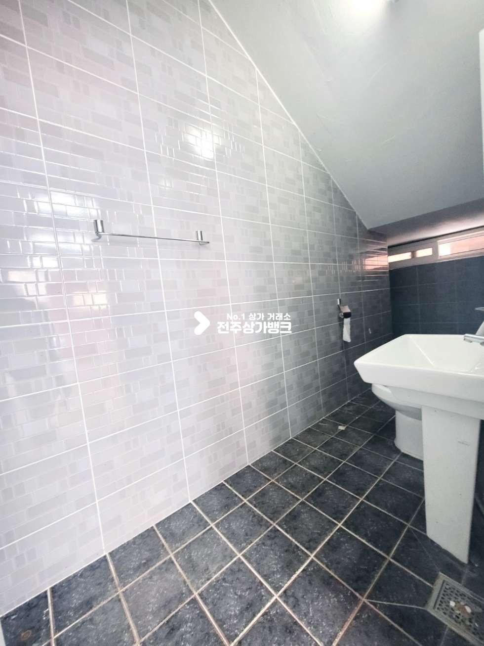 전북 전주완산구 효자동3가 ●가성비짱 ●뷰티 ●사무실추천!!!● 월세 매물번호 12320 사진 6