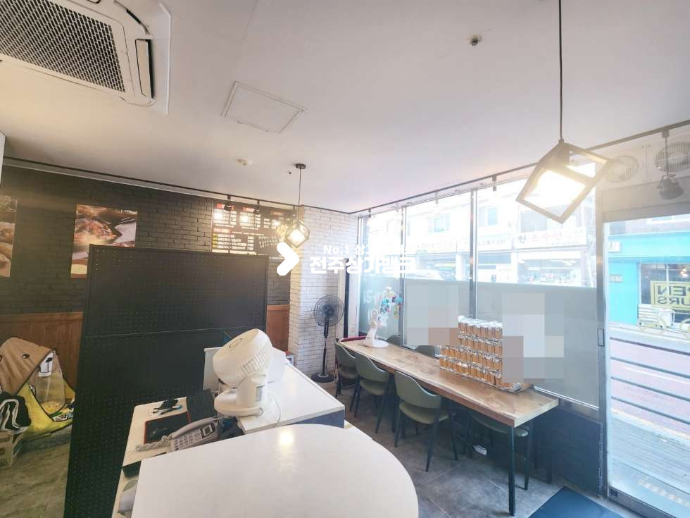전북 전주덕진구 인후동2가 인후동 2가 아파트 단지낀 매출 잘나오는 치킨집 양도양수 저렴한월세&권리금 협의가능 월세 매물번호 14057 사진 2