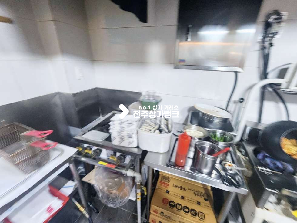 전북 전주덕진구 인후동2가 인후동 2가 아파트 단지낀 매출 잘나오는 치킨집 양도양수 저렴한월세&권리금 협의가능 월세 매물번호 14057 사진 8