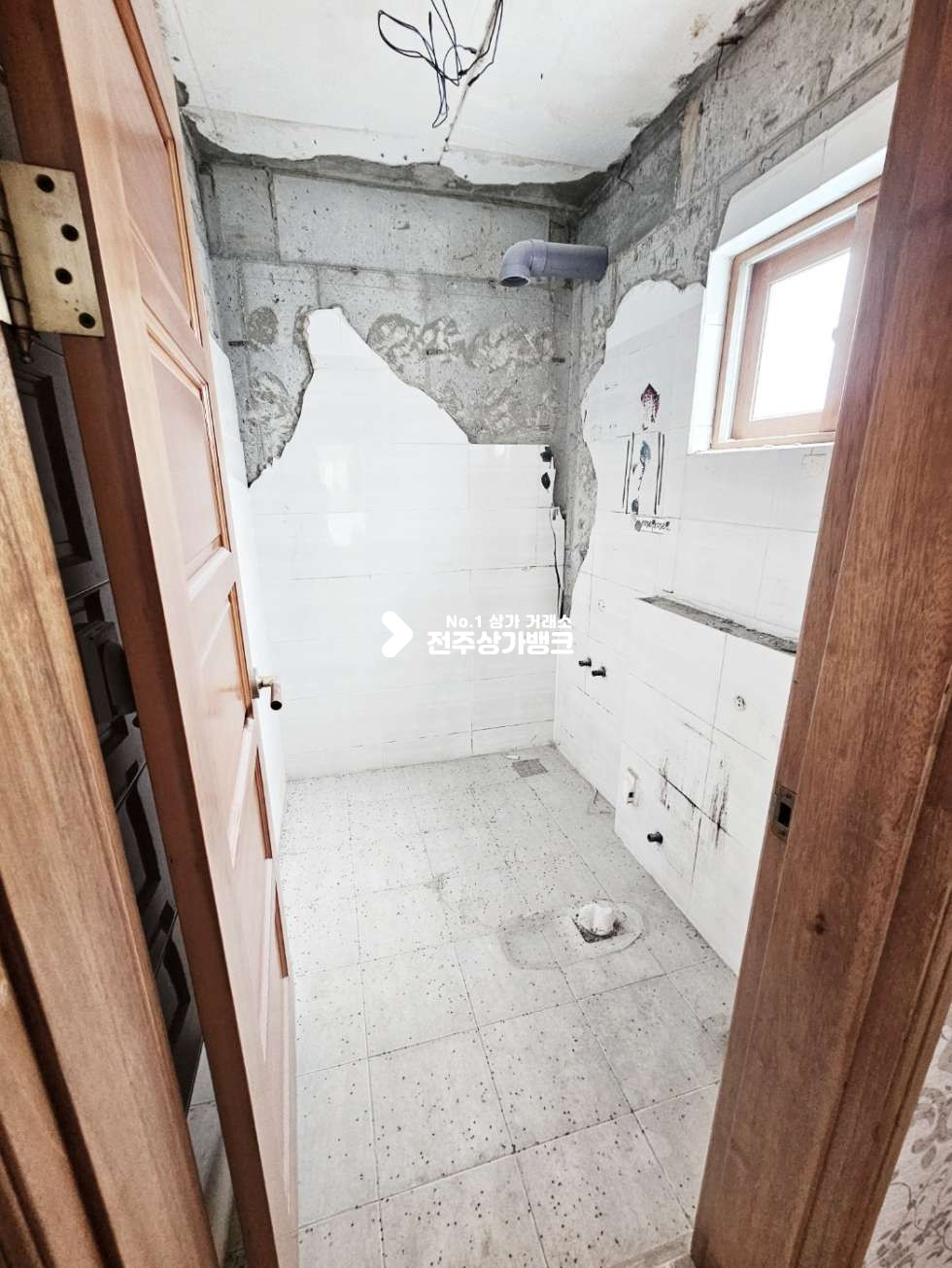 전북 전주완산구 중화산동2가 ●도배,바닥,전등교체해드림●사무실추천● 월세 매물번호 14080 사진 7