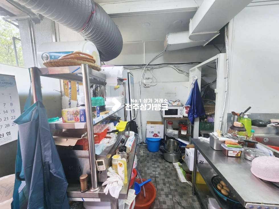 전북 전주덕진구 우아동3가 우아동3가 전주역 부근 음식점 상가 39평 대 저렴한 권리금 , 협의가능 월세 매물번호 14138 사진 9