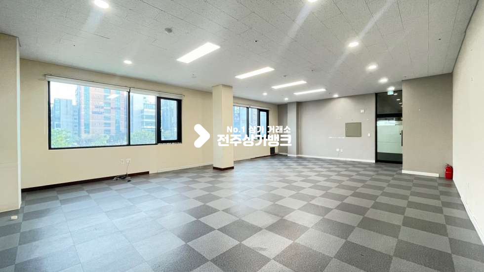 전북 전주완산구 효자동2가 ✧✧채광좋은 ✧✧사무실,세미나실,교육실✧✧자유업종추천✧✧ 월세 매물번호 14236 사진 1