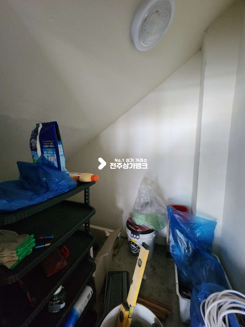 전북 전주덕진구 만성동 만성동 인테리어 잘된 상가전용 주차시설이 있는 상가 즉시입주 가능합니다. 월세 매물번호 14246 사진 10