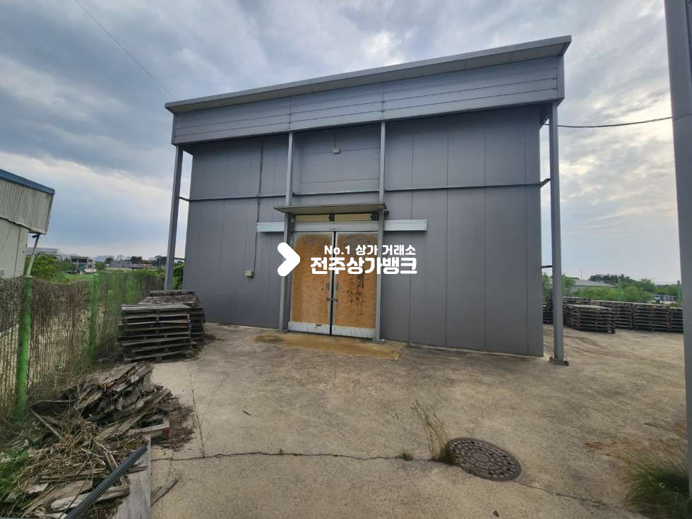전북 전주덕진구 여의동 여의동 사거리 대로변의 넒은 창고 , 냉장창고 까지 즉시 입주 가능합니다. 월세 매물번호 14263 사진 5