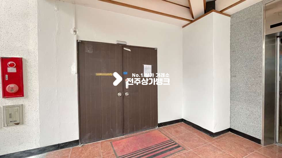 전북 전주완산구 삼천동1가 ✨삼천천변✨최상조망권✨4층✨호프,카페✨옥상무상사용가능✨보증금절충가✨적극추천~~~ 월세 매물번호 14270 사진 26