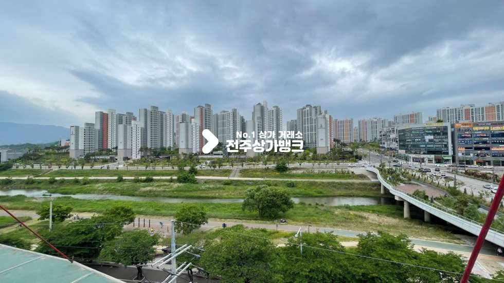 전북 전주완산구 삼천동1가 ✨삼천천변✨최상조망권✨4층✨호프,카페✨옥상무상사용가능✨보증금절충가✨적극추천~~~ 월세 매물번호 14270 사진 2