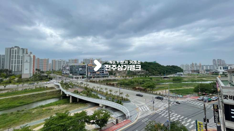 전북 전주완산구 삼천동1가 ✨삼천천변✨최상조망권✨4층✨호프,카페✨옥상무상사용가능✨보증금절충가✨적극추천~~~ 월세 매물번호 14270 사진 1