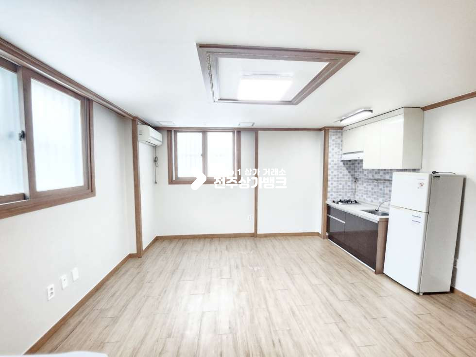 전북 전주완산구 효자동3가 효자동3가에 있는 원룸 상가 사무실이나 미용업 추천 매물!! 월세 매물번호 14289 사진 2