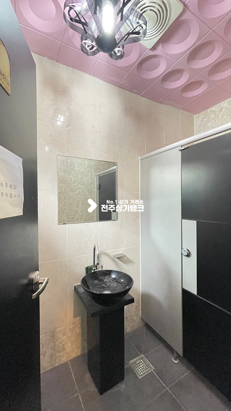 전북 전주덕진구 금암동 ✅금암동✅대로변위치✅테라스2,미팅룸2✅화장실있는✅사무실추천매물~~~~ 월세 매물번호 14294 사진 18