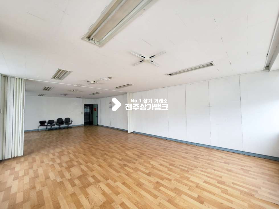 전북 전주완산구 서노송동 ★전주시청인근 오피스밀집지역 가성비좋은 사무실매물로 모십니다!!★ 월세 매물번호 14301 사진 3