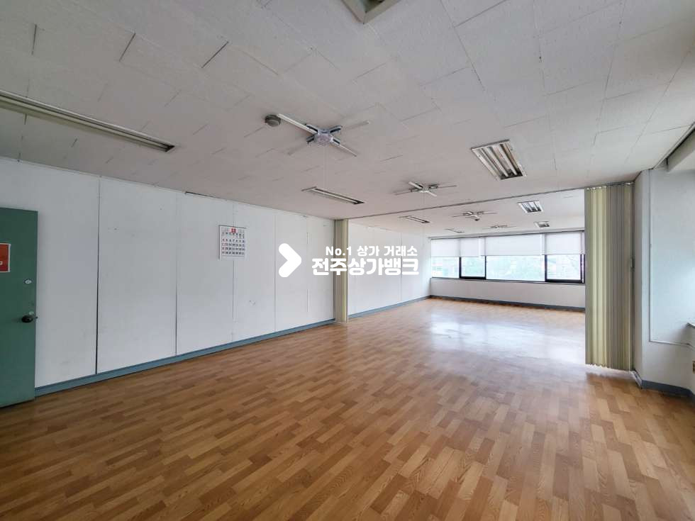 전북 전주완산구 서노송동 ★전주시청인근 오피스밀집지역 가성비좋은 사무실매물로 모십니다!!★ 월세 매물번호 14301 사진 2