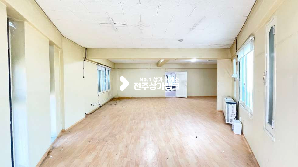 전북 전주완산구 중화산동2가 예수병원인근 ✧✧모퉁이✧✧저렴한67평대✧✧3층상가✧✧작업실,창고형✧✧적극 추천드립니다^^ 월세 매물번호 14326 사진 9