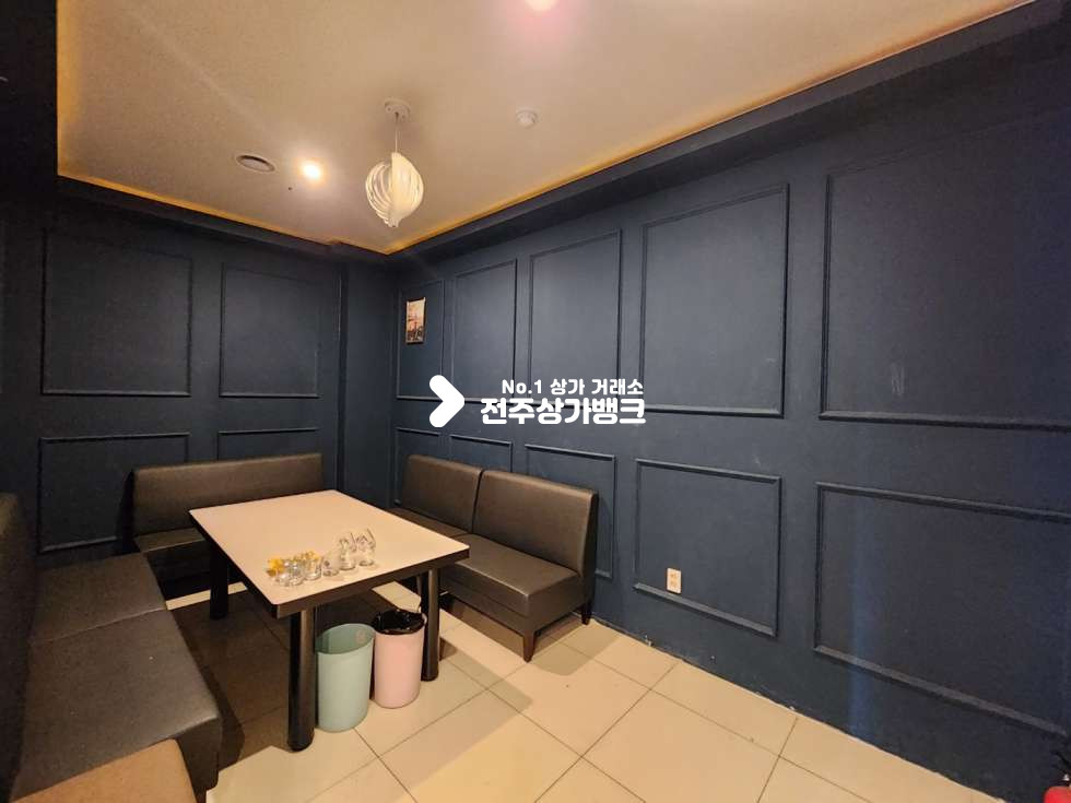 전북 전주완산구 효자동3가 효자동3가 신시가지 대로면 무권리금 빠상가 57평형 넒고 인테리어 잘되어있는곳 즉시입주가능합니다. 월세 매물번호 14347 사진 12