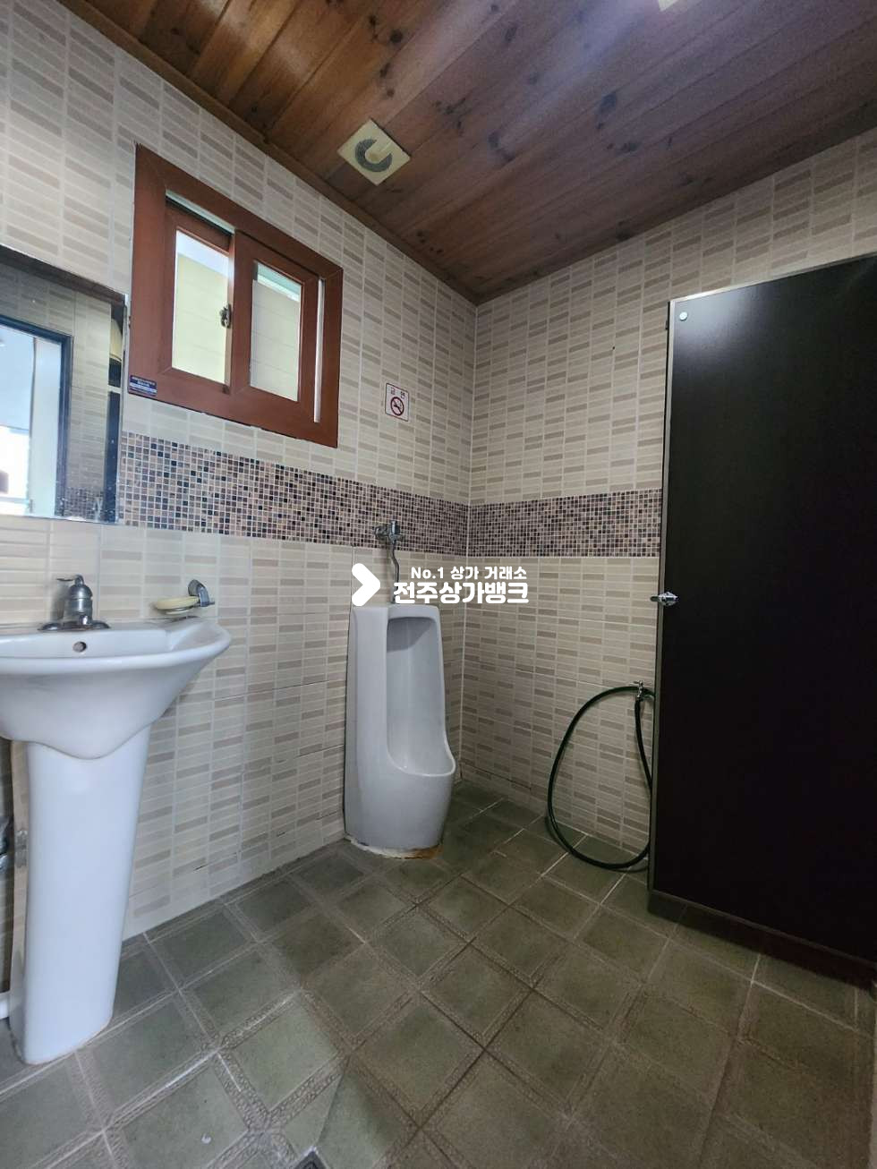 전북 전주완산구 서신동 서신동먹자골목내위치 유동인구 많으며 독채로 사용가능한 음식점 양도양수 즉시 입주 가능합니다. 월세 매물번호 14388 사진 11