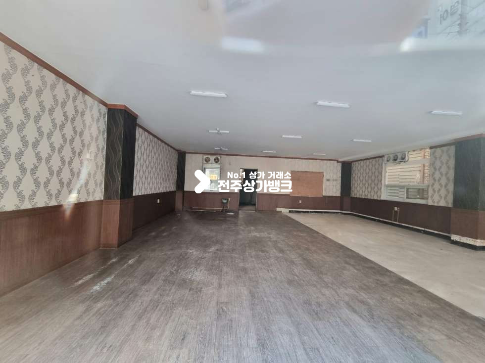 전북 전주완산구 중화산동2가 중화산동 좋은위치. 1층 이동인구 많은 상권 .. 월세 매물번호 14432 사진 1