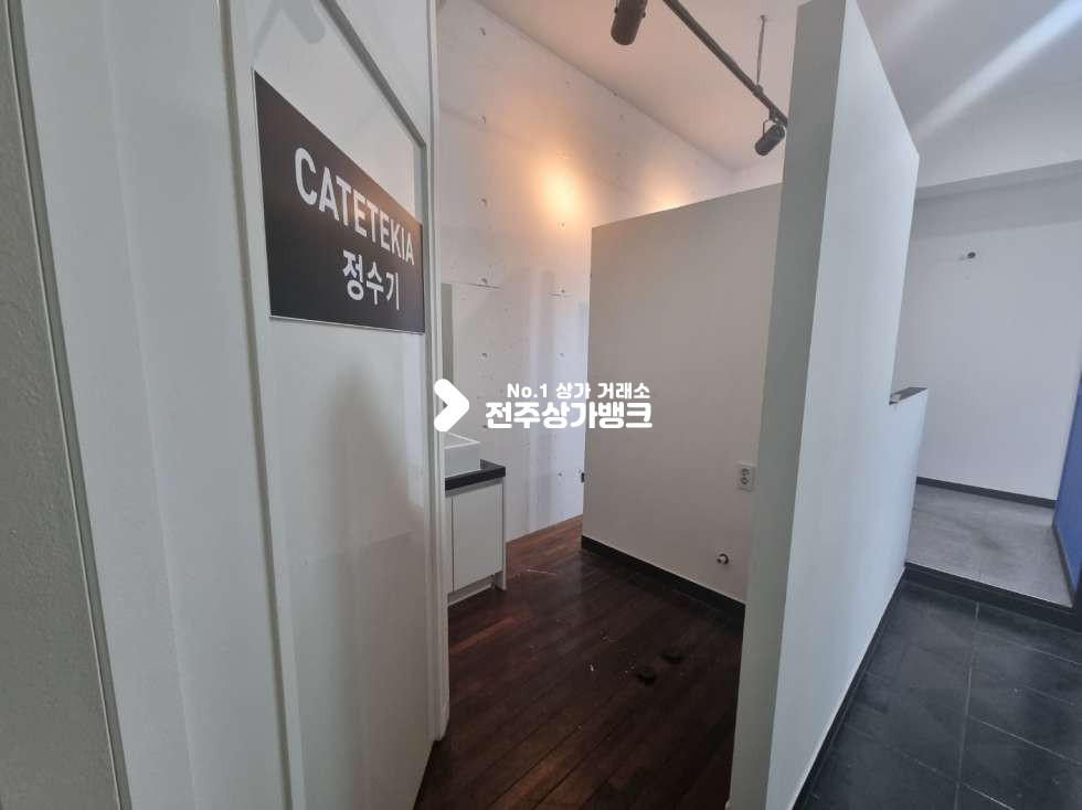 전북 전주완산구 중화산동2가 중화산동 학원가 중심에 있는 넓은 상가 월세 매물번호 14443 사진 11