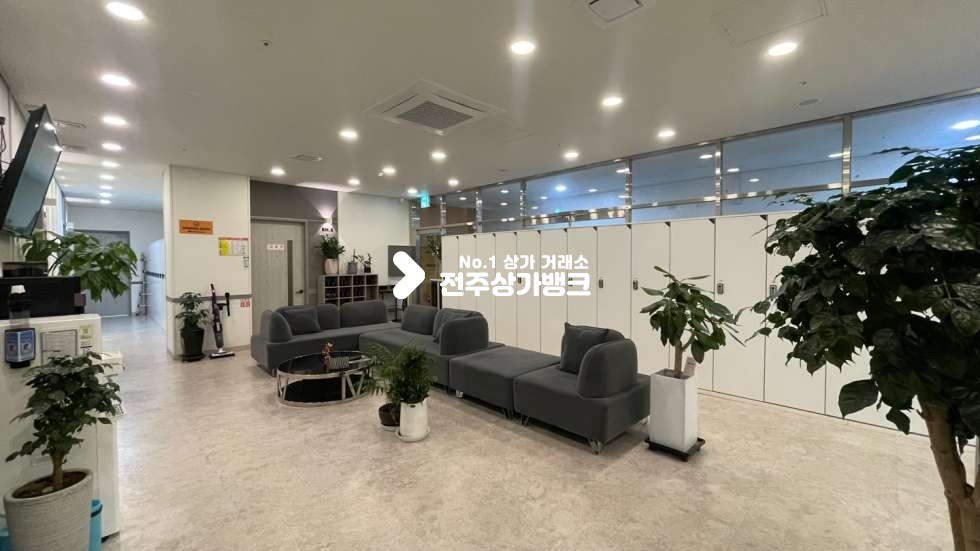 전북 전주덕진구 만성동 ✨만성동✨최상의시설✨깔끔한인테리어✨스크린골프장✨양도양수✨적극추천매물~~~ 월세 매물번호 14450 사진 6