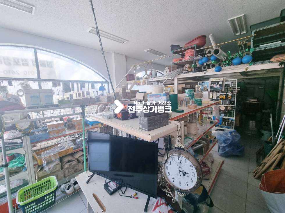 전북 전주완산구 효자동3가 효자동3가 22평 매물입니다 모든업종 가능! 월세 매물번호 14493 사진 1