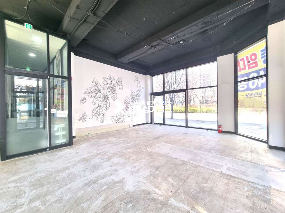 전북 전주덕진구 덕진동2가 하가지구 대로변 1층 노출 좋고 깨끗한 상가//확장가능 월세 매물번호 14497 사진 2