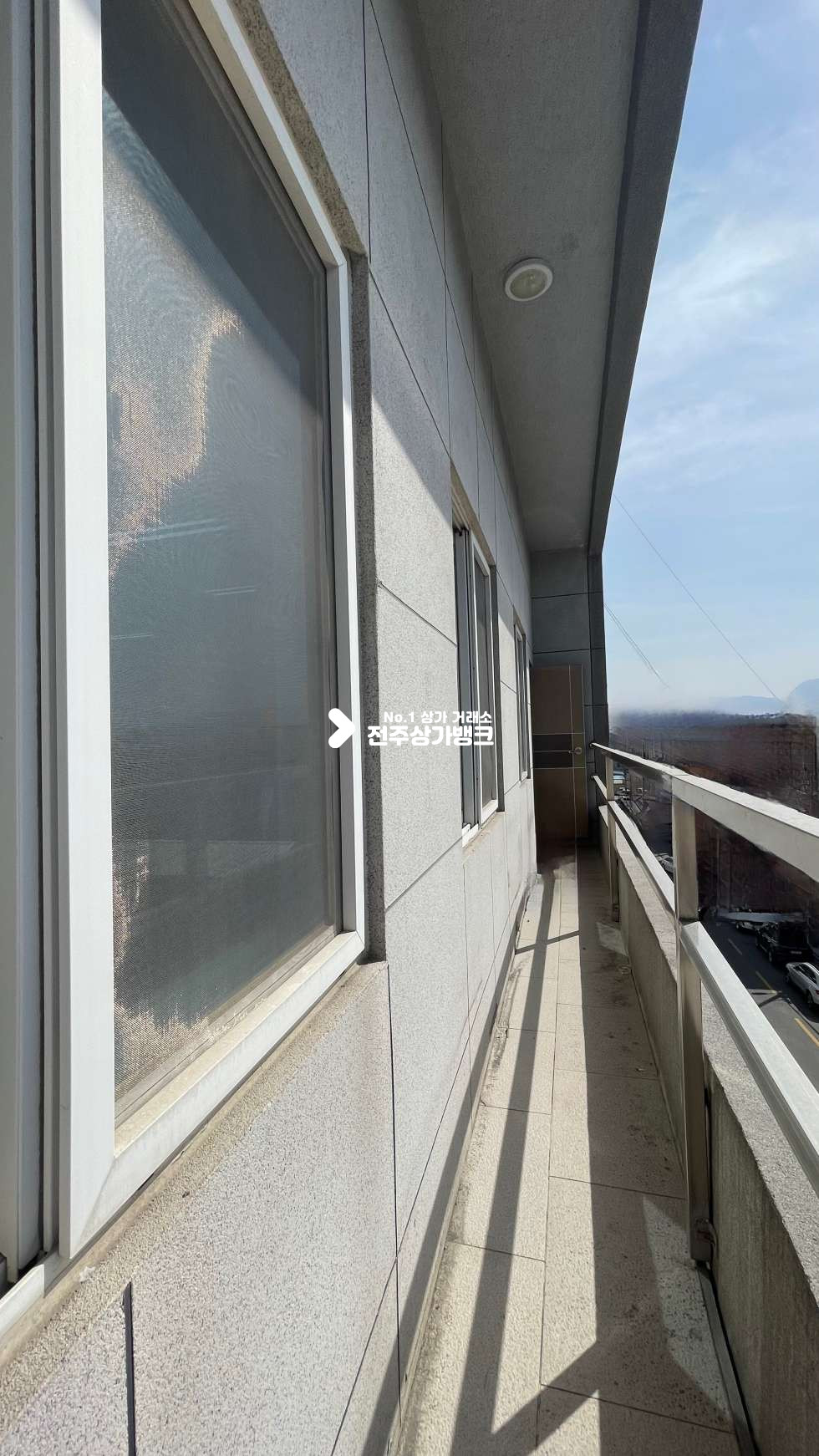 전북 전주완산구 중화산동2가 백제대로변✔️단독층✔️사무실,교육실추천✔️내부화장실,씽크대,테라스있어요~ 월세 매물번호 14516 사진 16