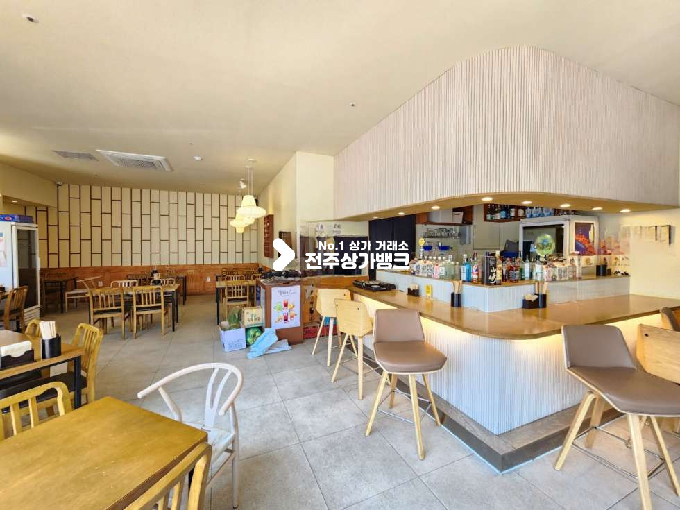 전북 전주완산구 삼천동1가 ★전속매물 ★삼천동 먹자골목 메인상권 강력추천 타업종가능★ 월세 매물번호 14560 사진 1