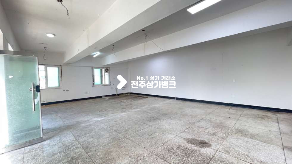 전북 전주덕진구 우아동3가 ★★가성비좋은★★창고,유통업★★적극추천매물★★주차장넓음★★ 월세 매물번호 14601 사진 4