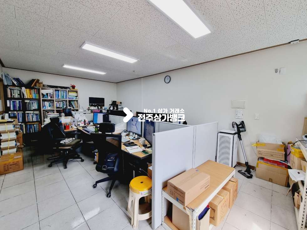 전북 전주완산구 효자동3가 주차걱정없는 사무실 .공영주차장이 바로 코앞 ~~~강력추천 월세 매물번호 14612 사진 7