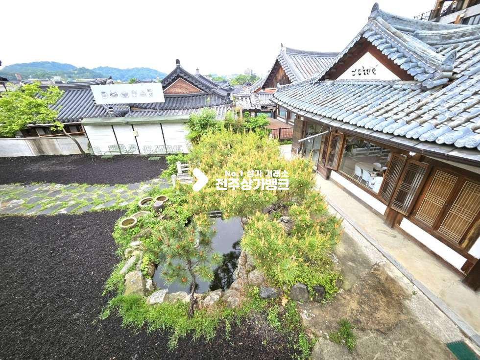 전북 전주완산구 풍남동3가 한옥마을 이쁜마당 카페//매출 공개 월세 매물번호 14623 사진 8