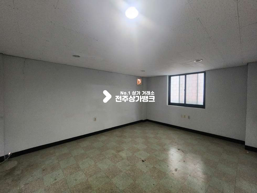 전북 전주완산구 중화산동2가 ★추천업종★넓디넓은 사무실 월세 매물번호 14640 사진 8