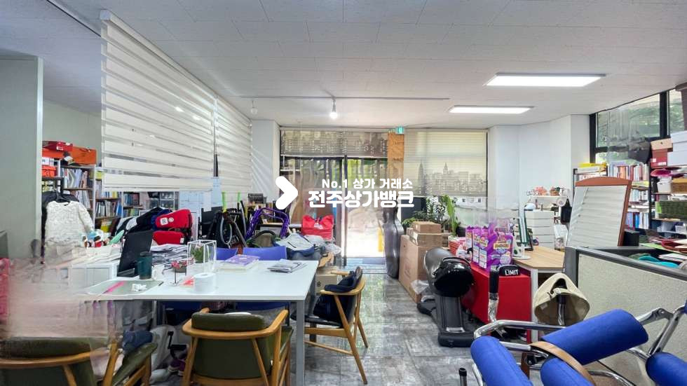 전북 전주완산구 중화산동2가 깔끔하고✅관리잘된✅채광좋은1층상가✅사무실,유통업,교육사무실✅적극추천매물✅내부화장실있어요~! 월세 매물번호 14692 사진 3