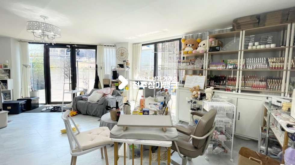 전북 전주덕진구 덕진동1가 ✨노출✨개방감✨모두갖춘✨채광좋은상가✨공방,플라워클래스✨적극추천✨내부화장실있음✨ 월세 매물번호 14699 사진 7