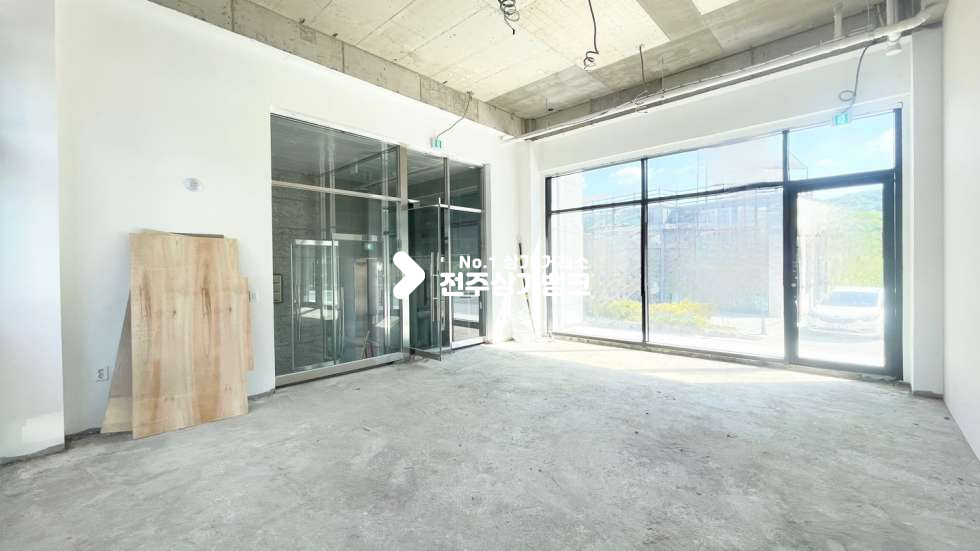 전북 전주완산구 삼천동2가 ★★위치좋은★★대로변★신축상가★★자유업종추천★★ 월세 매물번호 14701 사진 3