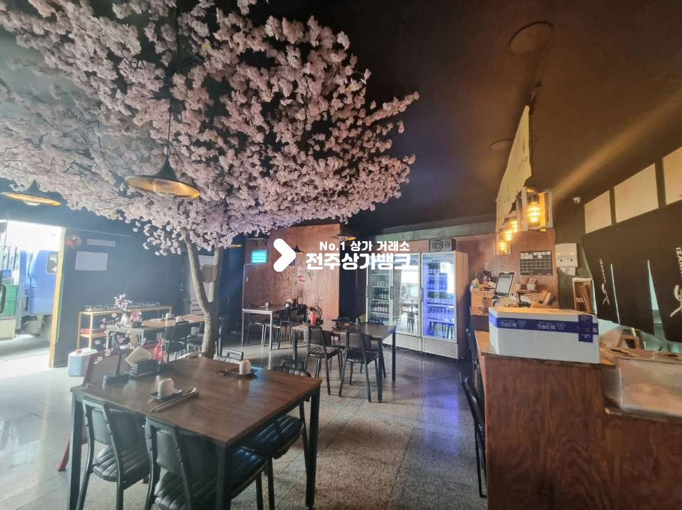 전북 전주완산구 평화동1가 ★시설 잘되어있는 이자카야 선술집 월세 매물번호 14707 사진 3