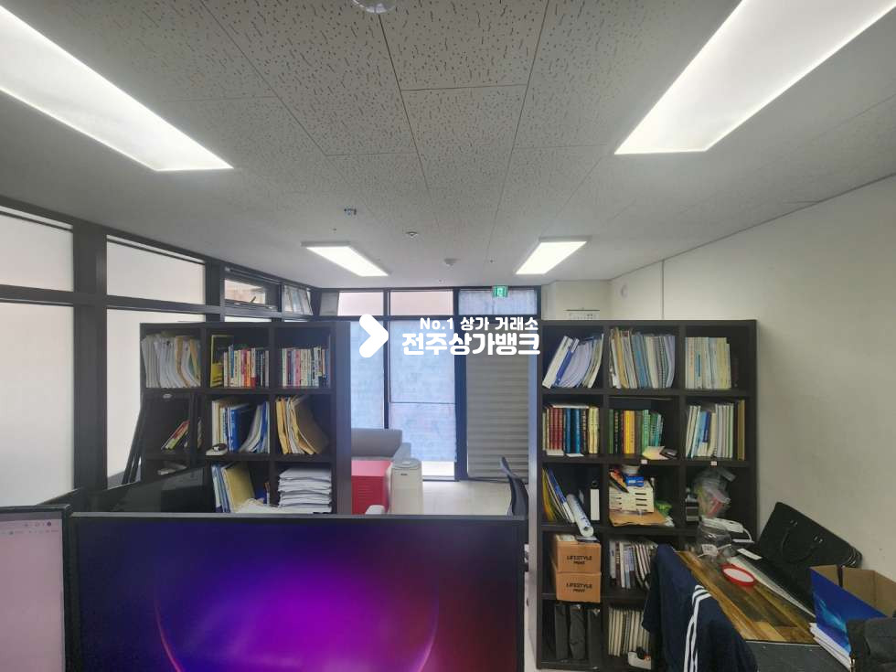 전북 전주완산구 효자동2가 효자동2가 1층 저렴한 월세 천정바닥,내부화장실완비 협의입주가능! 월세 매물번호 14731 사진 4