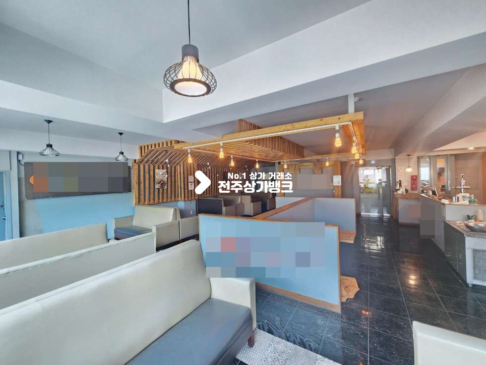 전북 전주완산구 삼천동1가 삼천동 먹자골목내 2층 음식점 상가 내부 무권리금으로 집기 필요하신건 사용가능 즉시입주가능 월세 매물번호 14750 사진 1