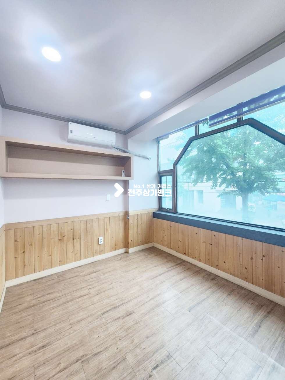 전북 전주완산구 효자동1가 서부시장부근 광고효과좋은 삼거리 매장 내부 깔끔하여 즉시입주가능 피부,미용 강력추천 월세 매물번호 14767 사진 5