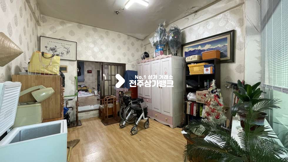 전북 전주완산구 중화산동2가 가성비좋은✔️주거가능한✔️사무실✔️화장실,보일러설치됨~ 월세 매물번호 14639 사진 2