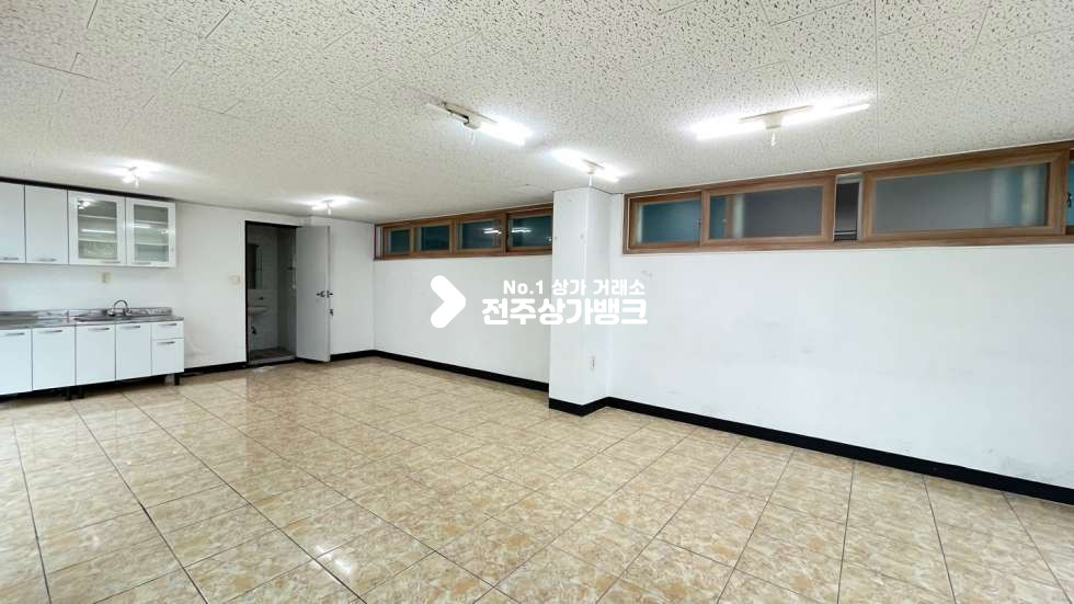 전북 전주완산구 효자동3가 ★유통업,사무실★모든업종적극추천★내부에어컨,씽크대화장실있음~★ 월세 매물번호 14797 사진 5