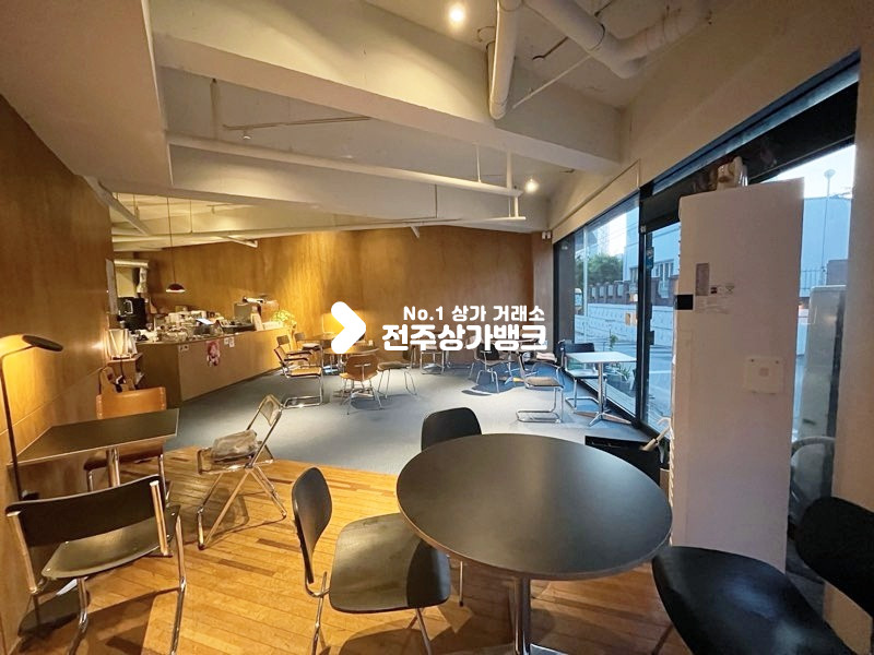 전북 전주덕진구 송천동1가 송천동1가 아파트 삼거리내 위치한 무권리금도 가능한 1층상가 협의입주가능 월세 매물번호 14810 사진 2