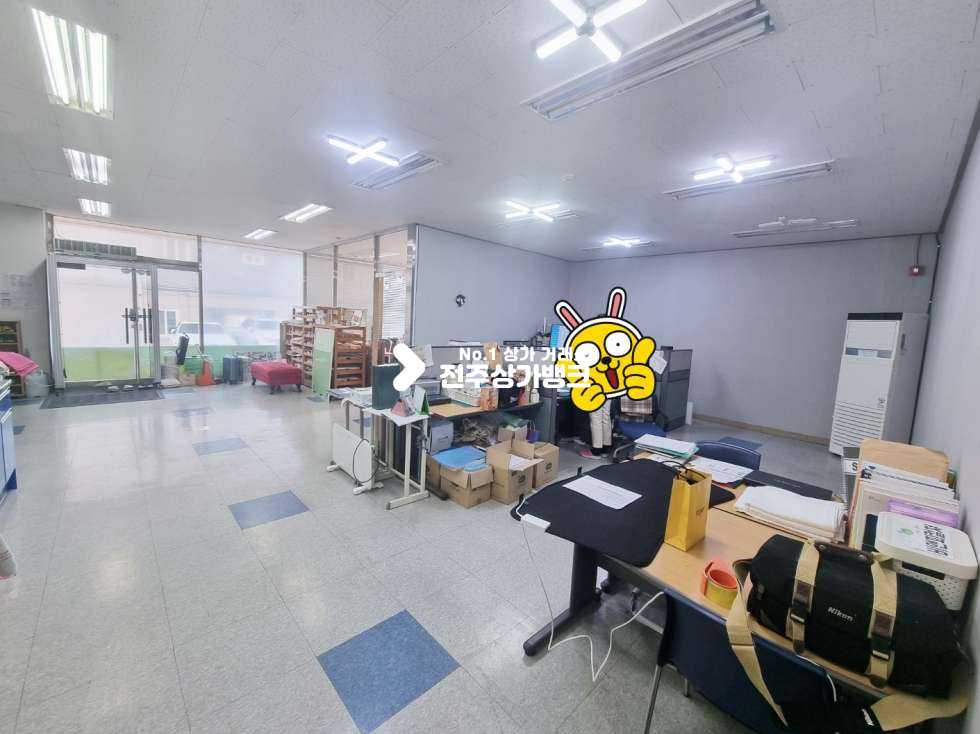 전북 전주완산구 효자동3가 효자동3가 인테리어 잘되어있는 68평 매물입니다.조정가능 월세 매물번호 14511 사진 15