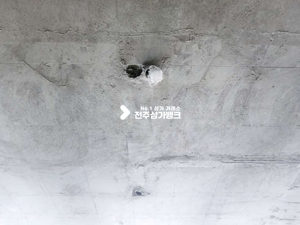 전북 전주완산구 삼천동1가 삼천동 유동인구 많은 교차로 부근 배수,도시가스완비 음식점,까페등 강력추천 즉시입주가능 월세 매물번호 14825 사진 13