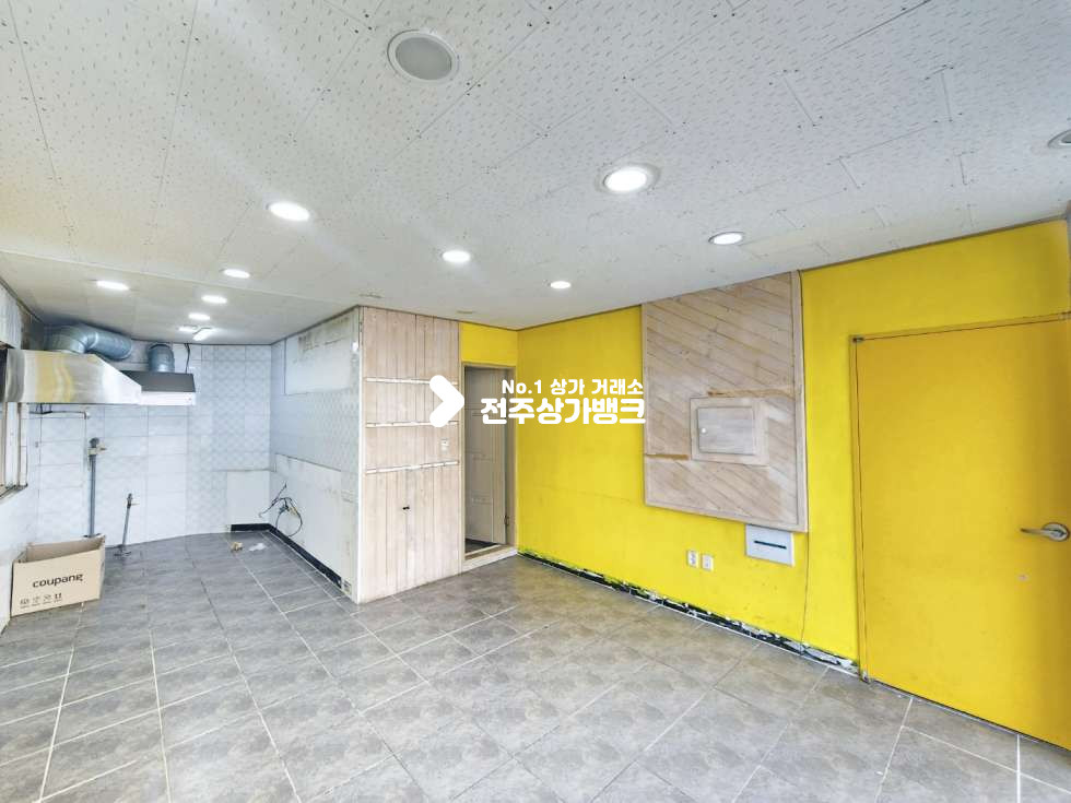 전북 전주덕진구 송천동2가 송천동 배달음식점 최적 ! 후드 연결되어있음 내부 화장실 있음 ! 즉시입주가능 월세 매물번호 14832 사진 3