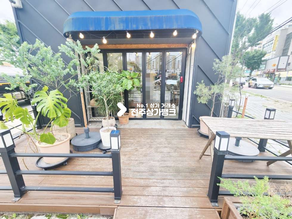 전북 전주덕진구 송천동1가 송천동 성업중인 꽃집 양도양수 !! 권리금 협의가능 시설집기,꽃까지 전부 넘기는조건 ! 협의입주가능 월세 매물번호 14833 사진 5