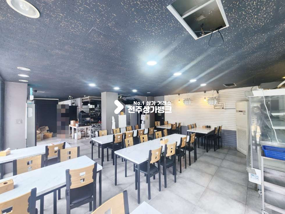 전북 전주완산구 효자동3가 전주대부근 매출좋은 마라탕 인수인계 권리금 협의가능 월세 매물번호 14843 사진 2