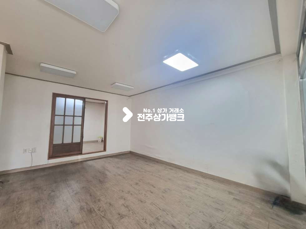 전북 전주완산구 서신동 ★서신동 저렴한 상가 월세 매물번호 14112 사진 2